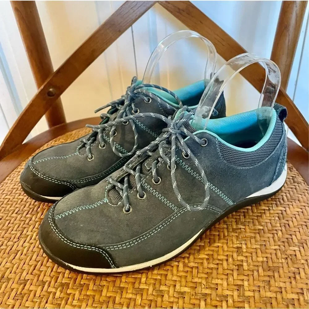 L.L. Bean womens blue suede sneakers size 7